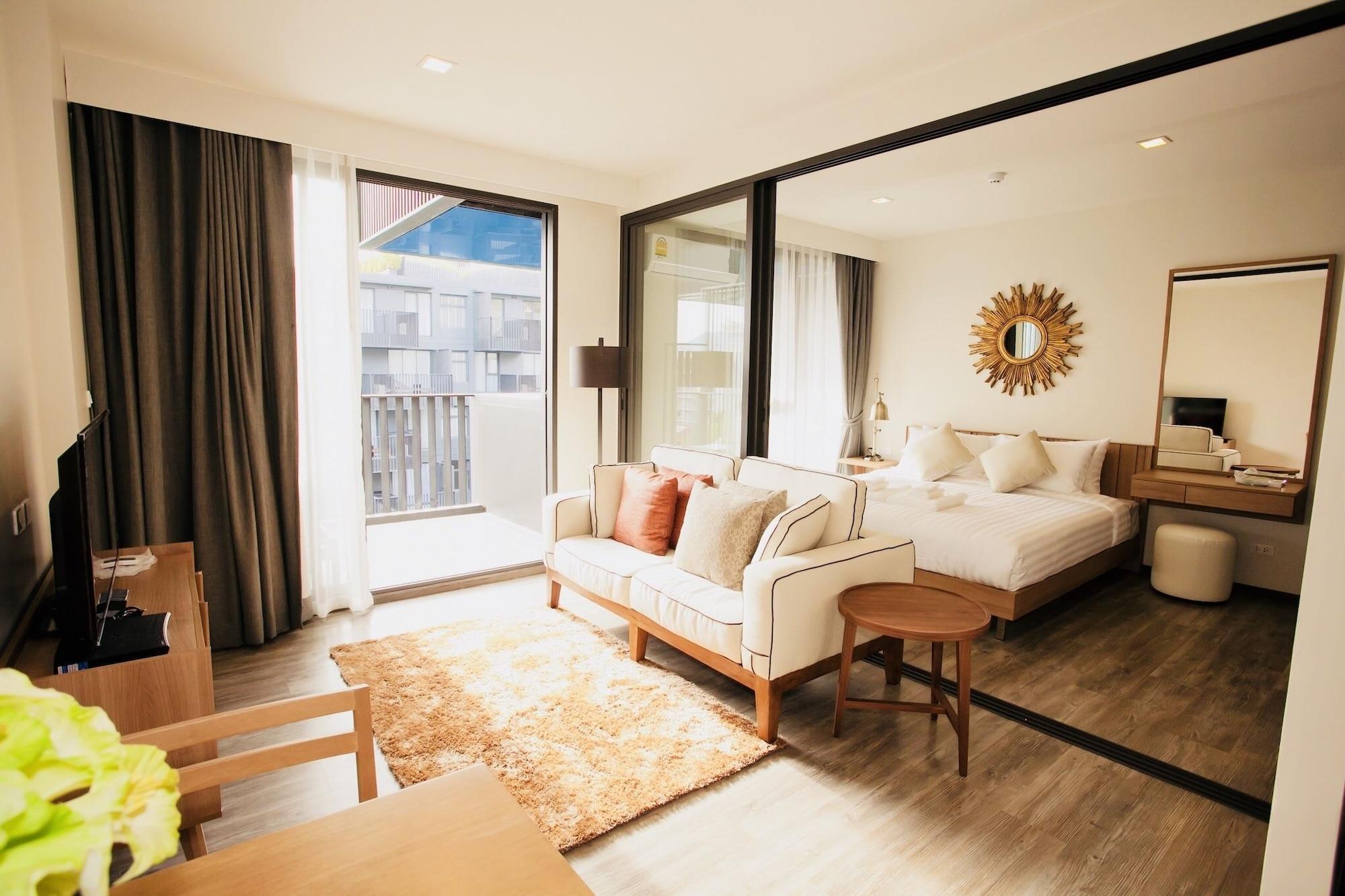 The Deck Condo Patong By Vip Zewnętrze zdjęcie