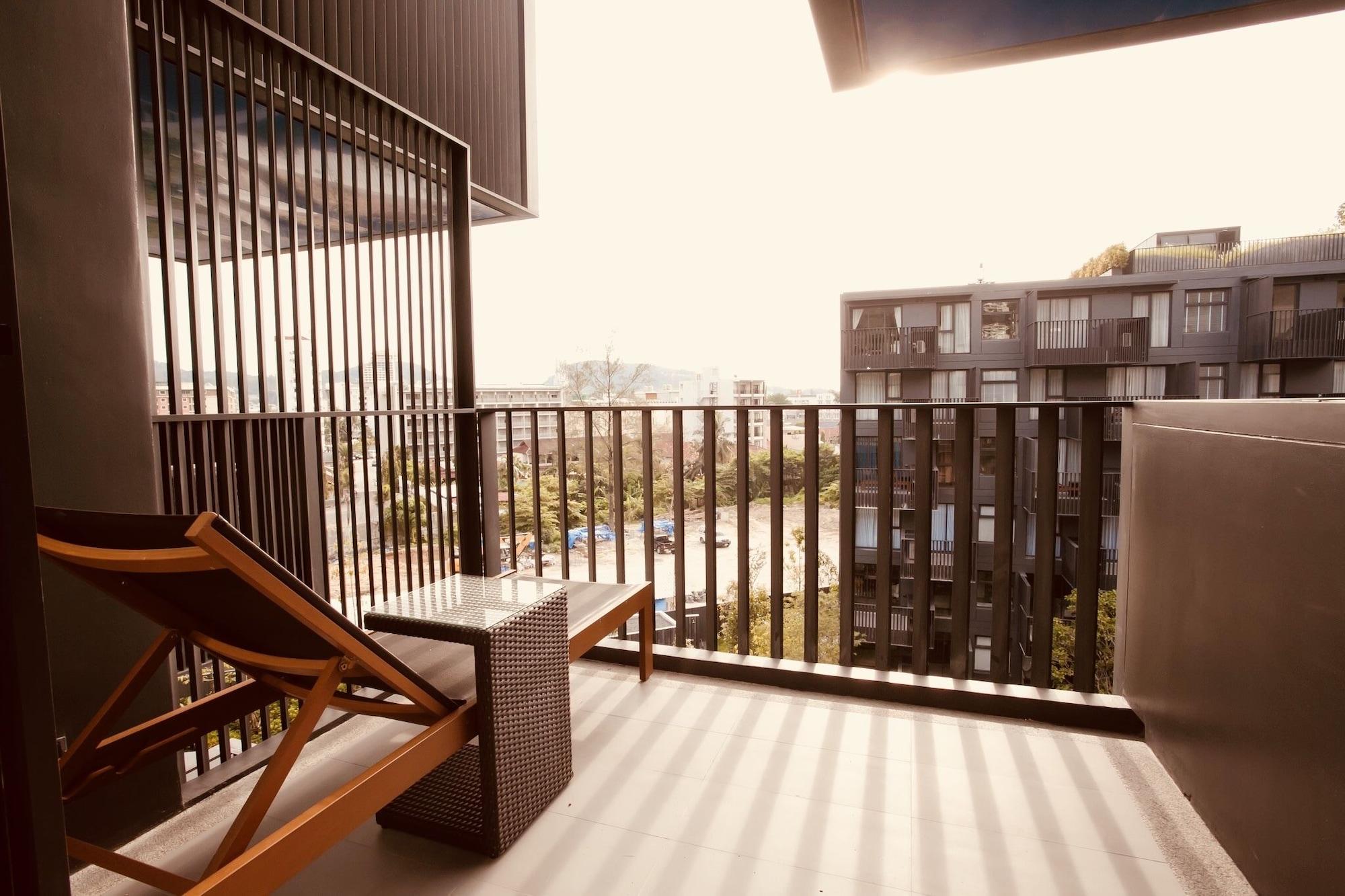 The Deck Condo Patong By Vip Zewnętrze zdjęcie
