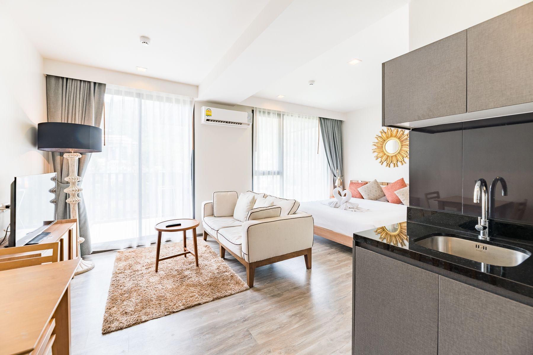 The Deck Condo Patong By Vip Zewnętrze zdjęcie