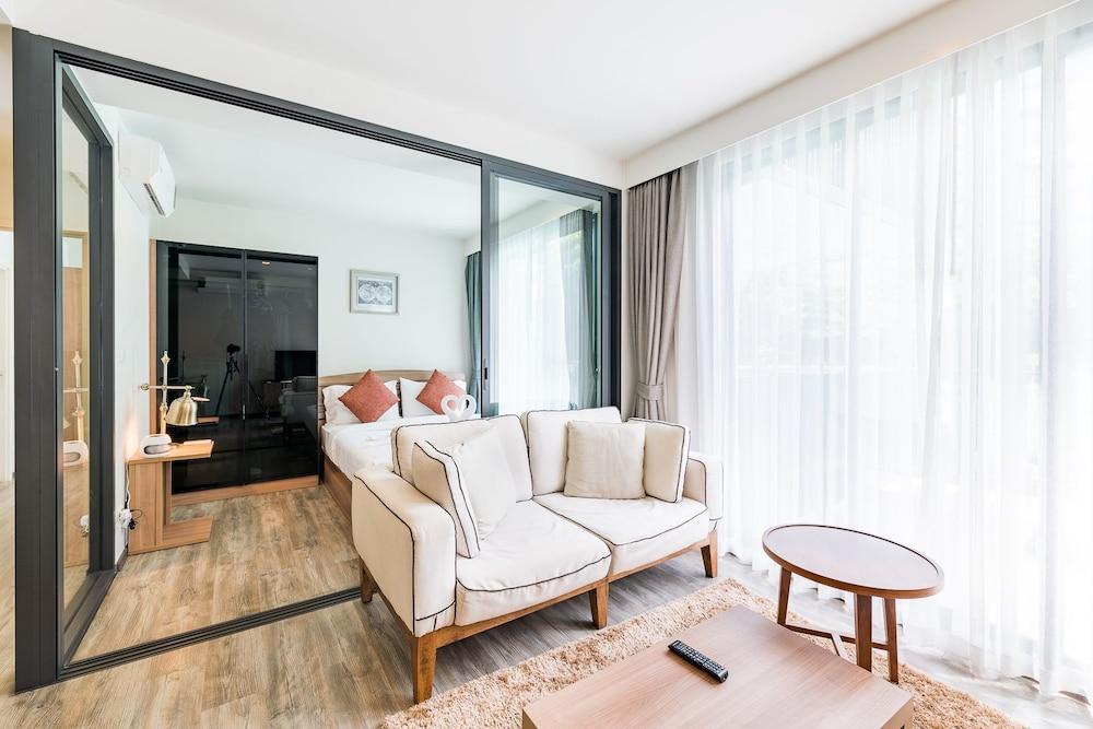 The Deck Condo Patong By Vip Zewnętrze zdjęcie