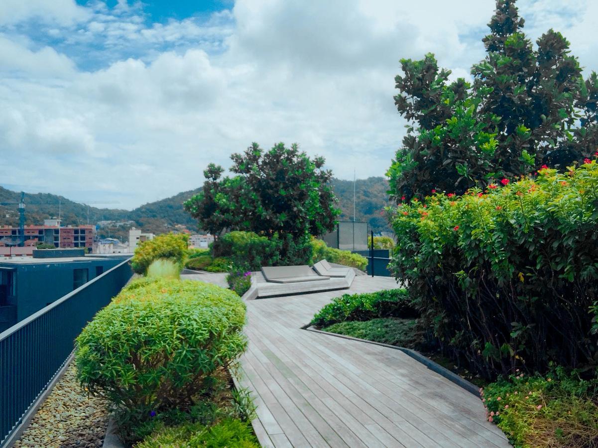 The Deck Condo Patong By Vip Zewnętrze zdjęcie